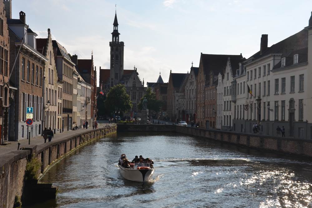 Beniluks və Paris:Brussel, Amsterdam, Luksenburg , Paris turu 7 gecə 8 gün 