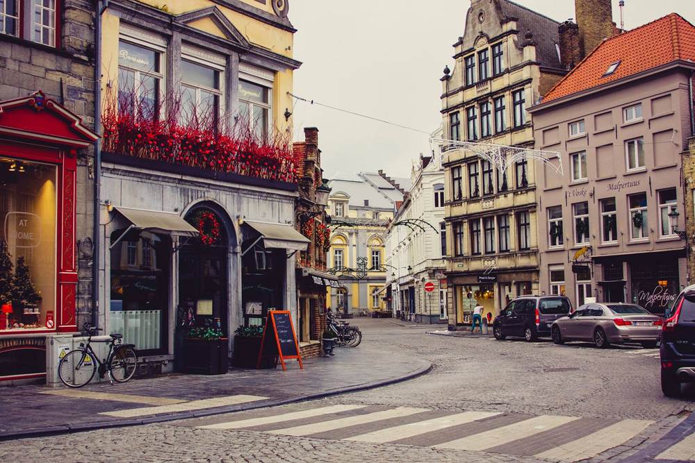 Beniluks və Paris:Brussel, Amsterdam, Luksenburg , Paris turu 7 gecə 8 gün 