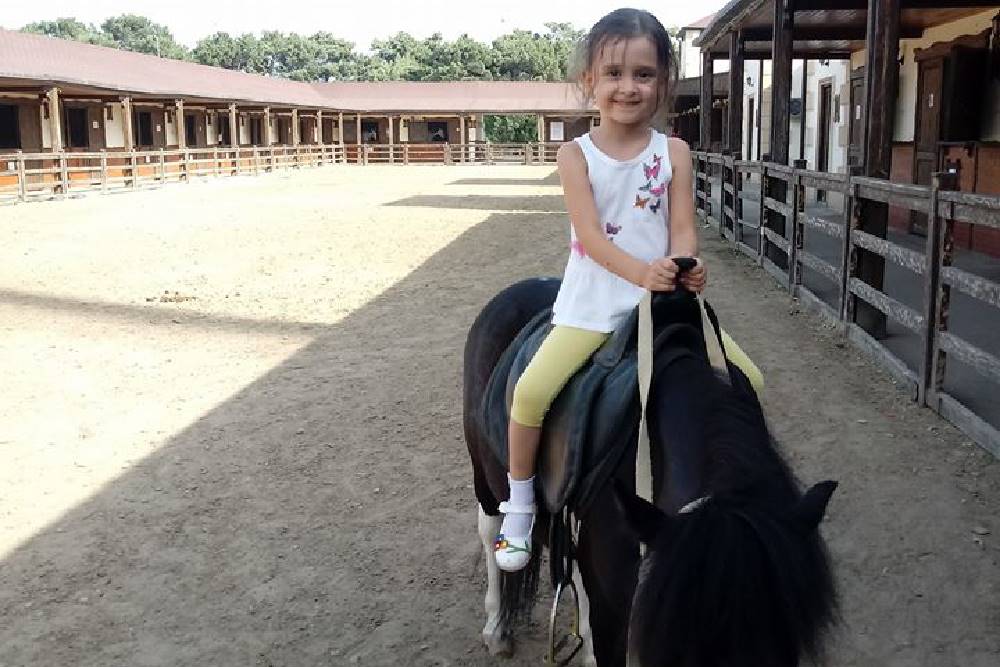 Məktəbli turu - Elite Horse and Polo Club