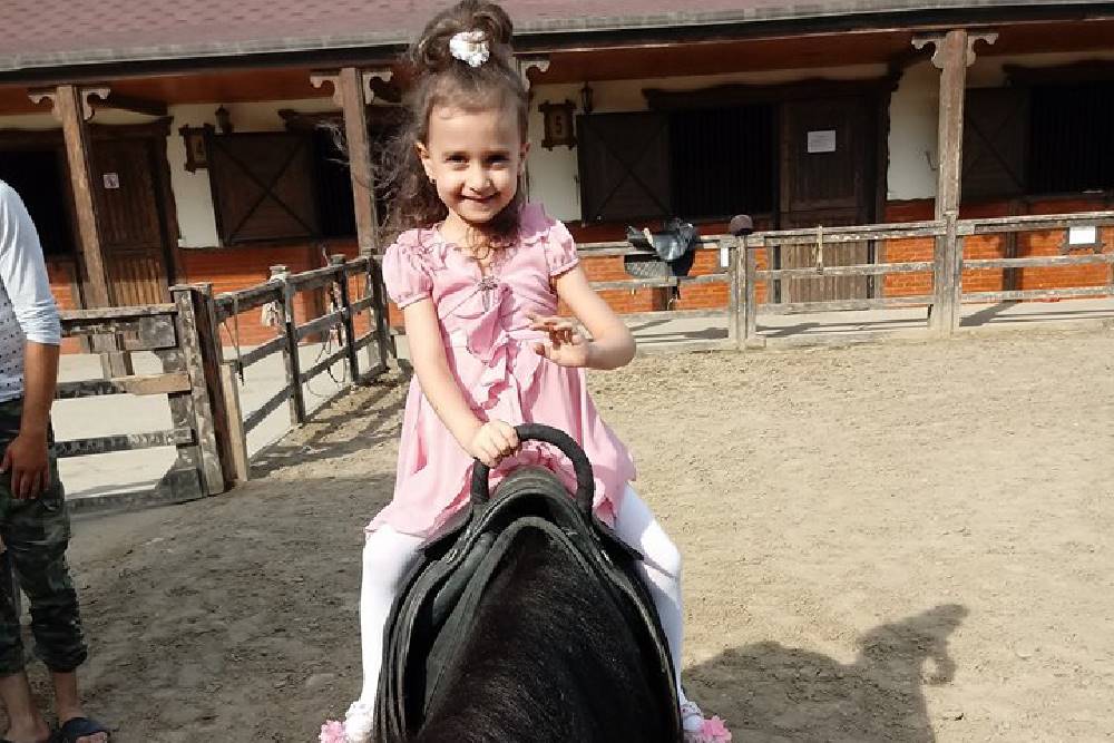 Məktəbli turu - Elite Horse and Polo Club