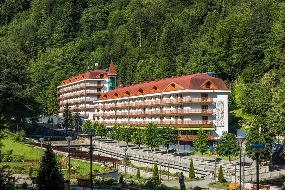 Gürcüstanda müalicə və istirahət bir arada  SAIRME HOTELS & RESORTS... 