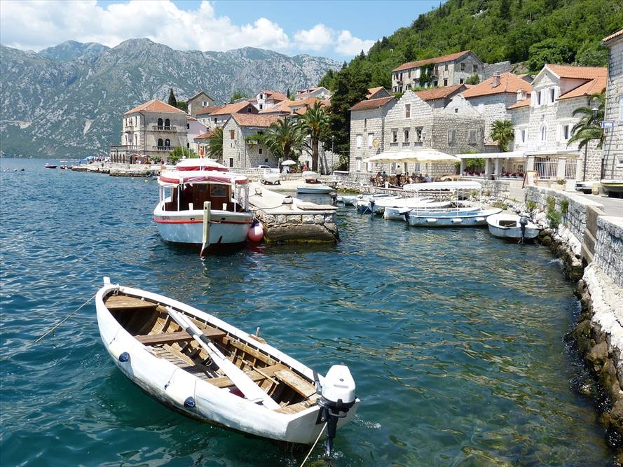 Böyük Balkanlar Turu vizasız ölkələr:Izmir,Kosovo, Şimali Makedoniya, Albaniya, Bosniya, Hersogovina  6 gecə 7gün…