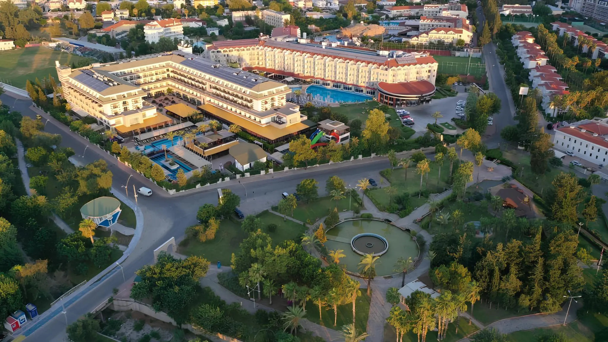 crystal-deluxe-resort-kemer-hotel
